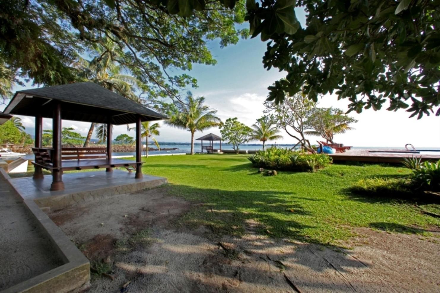 Archipelago Carita Sukarame Bagian luar foto