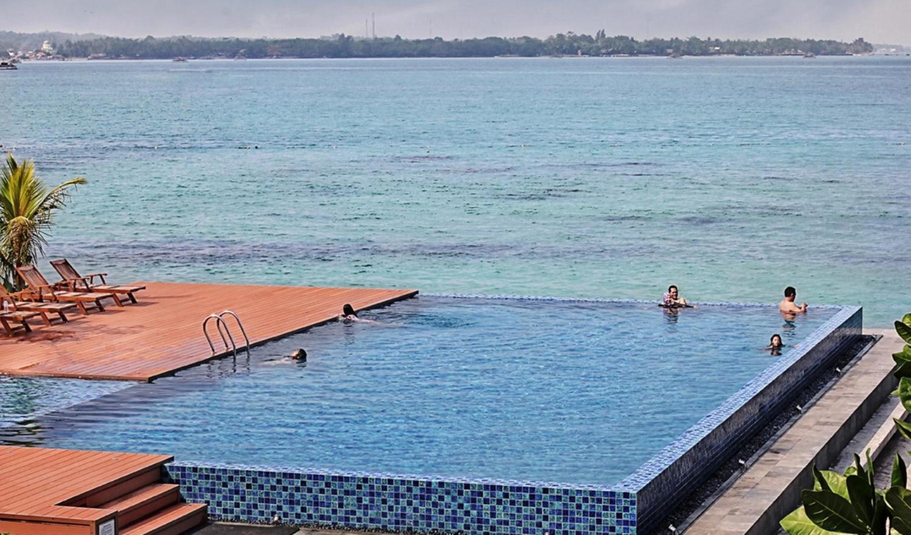Archipelago Carita Sukarame Bagian luar foto