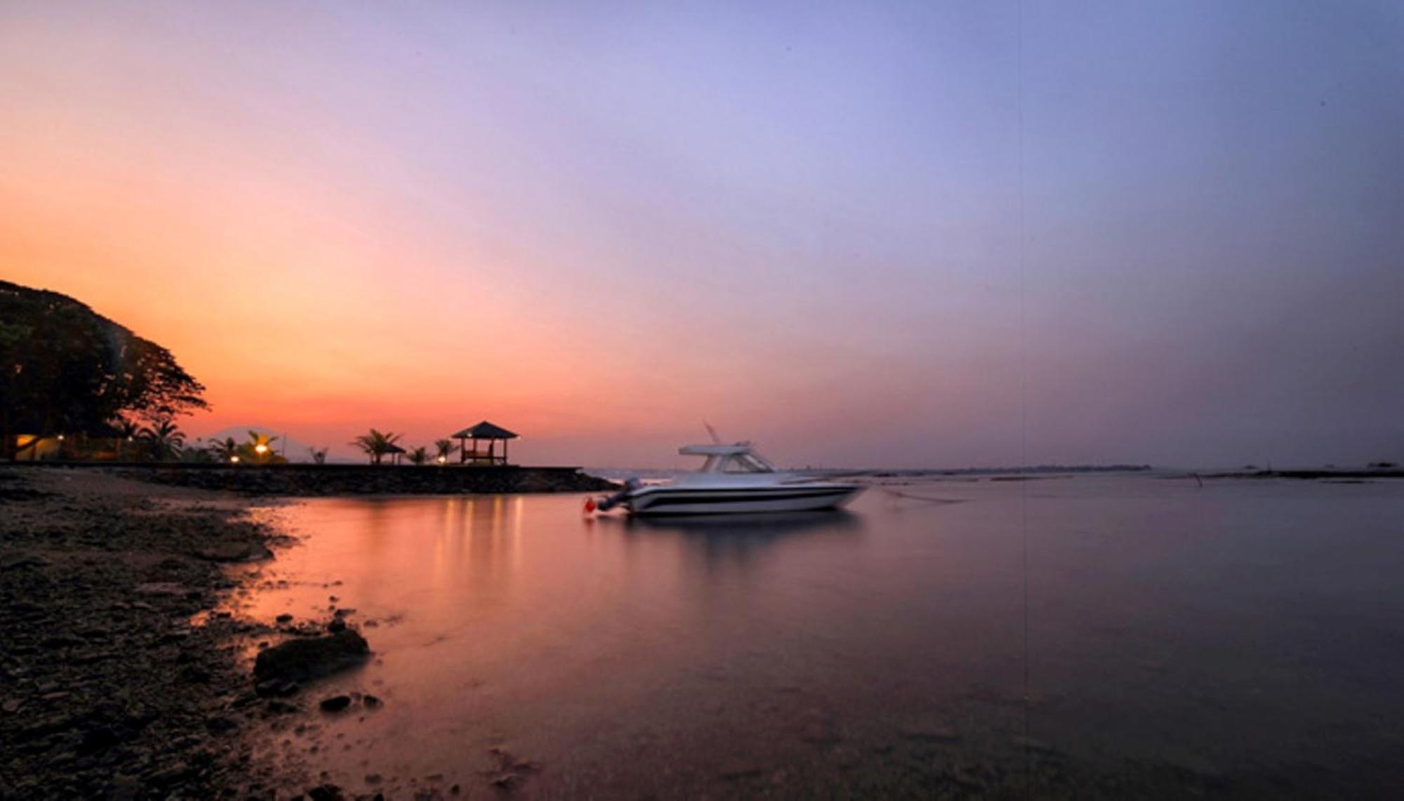 Archipelago Carita Sukarame Bagian luar foto